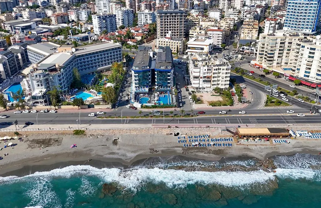 Relax Beach Hotel-1